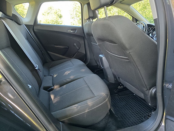 Opel Astra 5 of 5