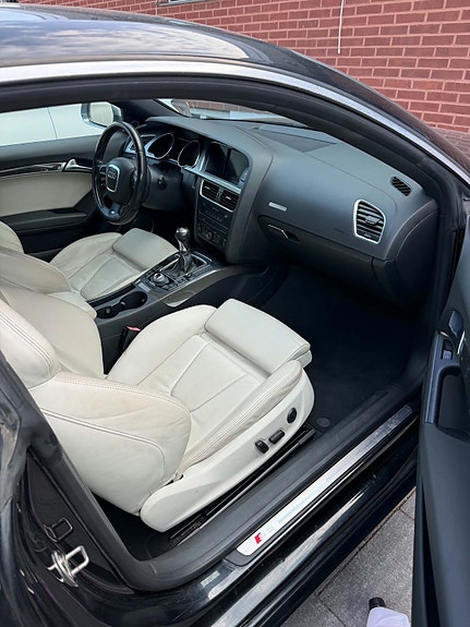 Audi S5 9 of 12