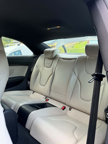 Audi S5 12 of 12
