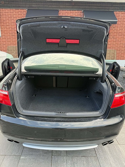Audi S5 8 of 12