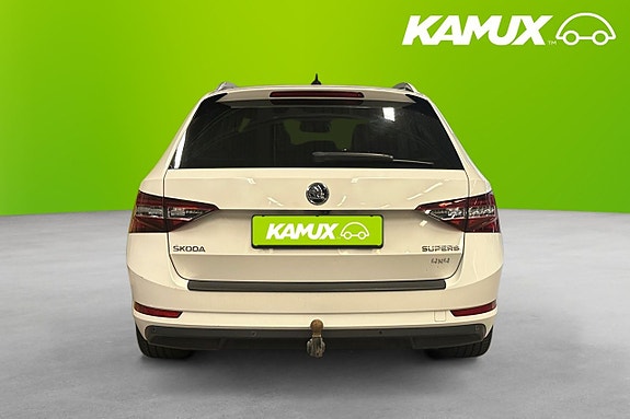 Skoda Superb 5 of 26