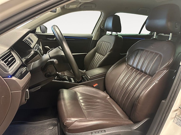 Skoda Superb 9 of 26