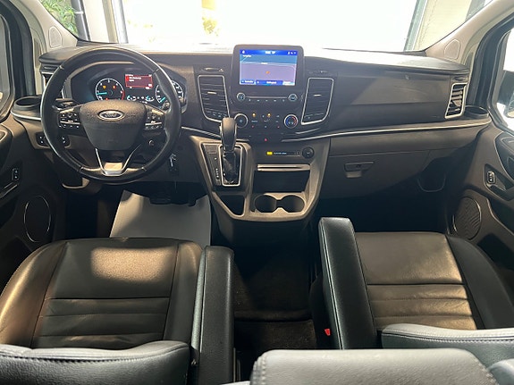 Ford Custom Tourneo 12 of 21