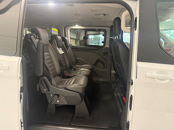 Ford Custom Tourneo 14 of 22