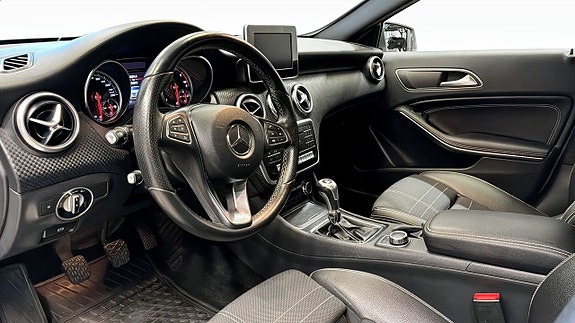 Mercedes-Benz A200 d 7 of 12