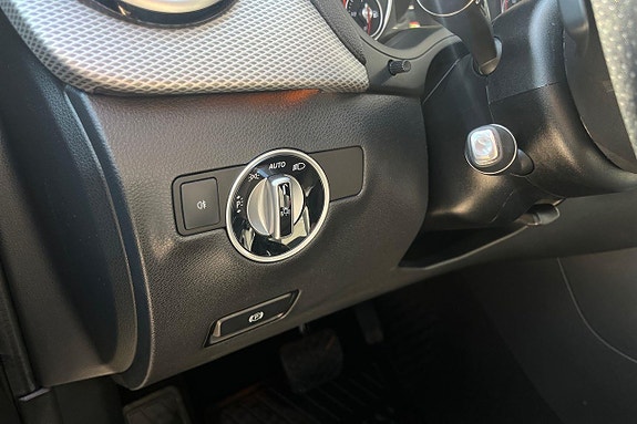 Mercedes-Benz B200 d 17 of 23