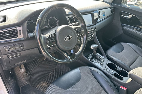 Kia Niro 9 of 29