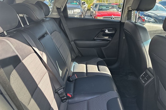 Kia Niro 17 of 29