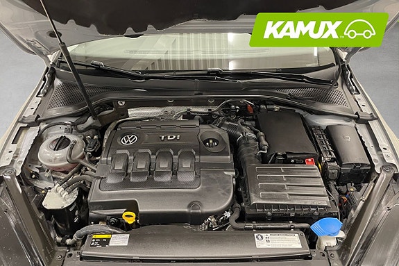 Volkswagen Golf Alltrack 17 of 22