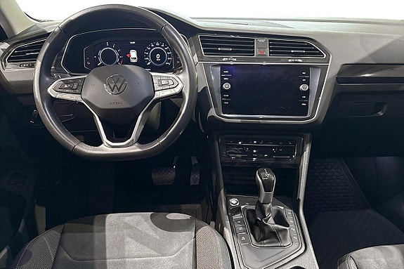 Volkswagen Tiguan 13 of 20