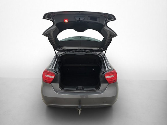 Mercedes-Benz A180 28 of 30