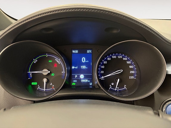 Toyota C-HR 12 of 20