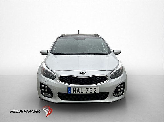 Kia Ceed 2 of 30