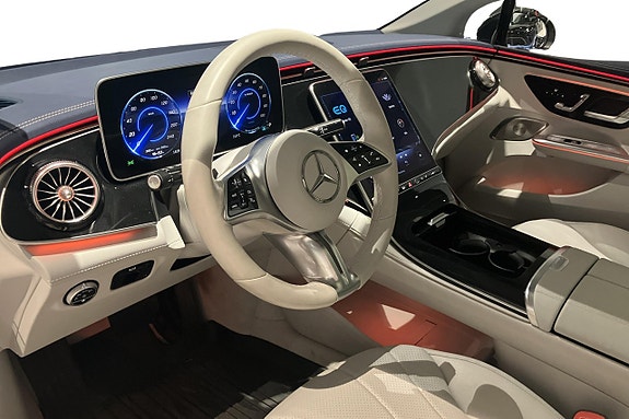 Mercedes-Benz EQE300 12 of 16