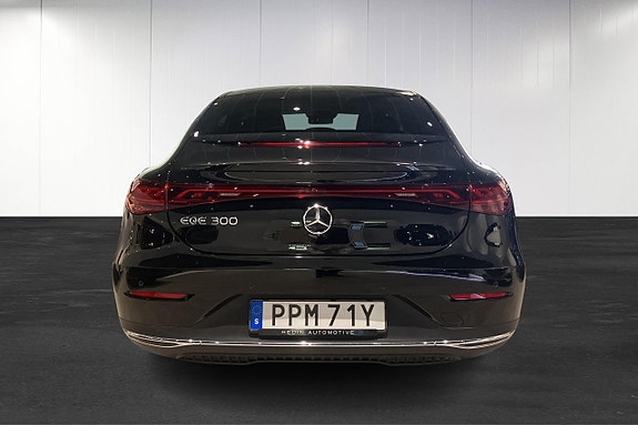 Mercedes-Benz EQE300 16 of 16