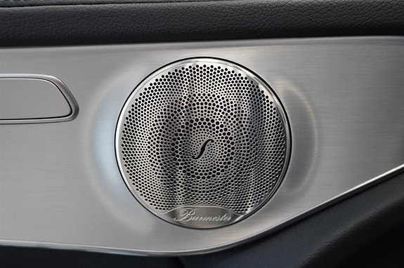 Mercedes-Benz GLC300 de 9 of 24