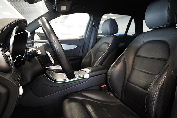 Mercedes-Benz GLC300 de 6 of 24