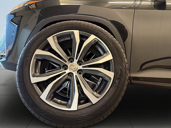 Lexus RX450h 14 of 21