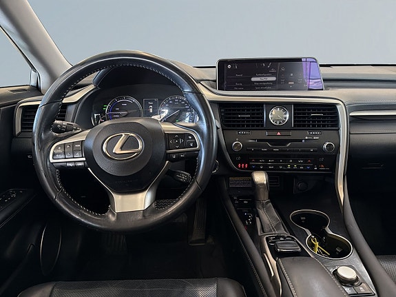 Lexus RX450h 8 of 21