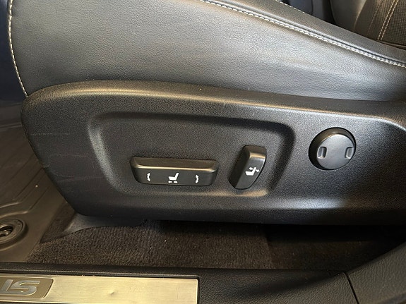 Lexus RX450h 17 of 21