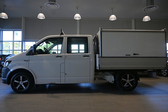 Volkswagen Transporter 2 of 25