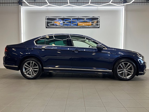 Volkswagen Passat 6 of 30