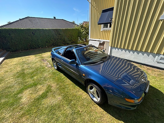 Toyota MR2 5 of 9