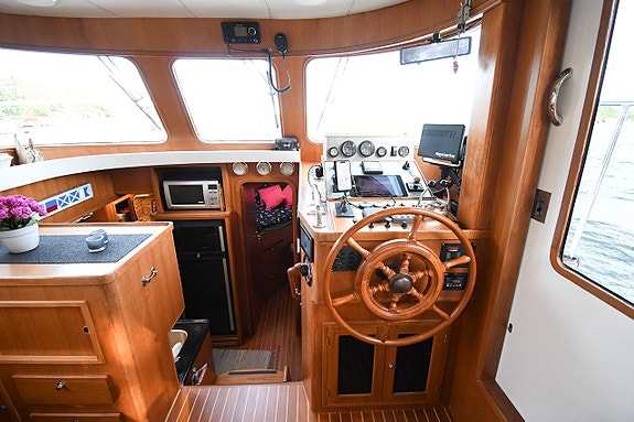 Sea Stella 40 4 of 24