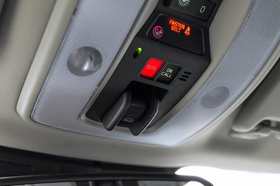 Volvo XC60 18 of 27