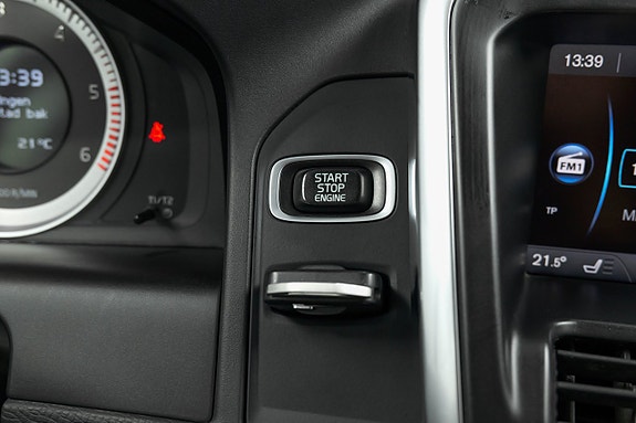 Volvo XC60 16 of 27