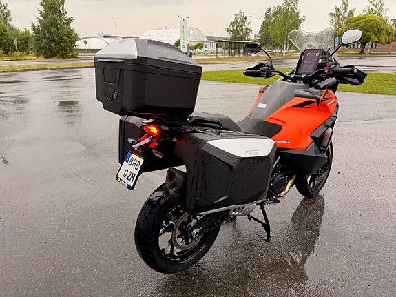 KTM 1390 Super Adventure S EVO Välvårdad/Maxutrustad/Remus/1Ägare/400Mil/Momsad 4 of 11