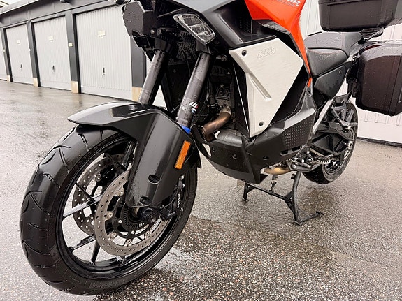 KTM 1390 Super Adventure S EVO Välvårdad/Maxutrustad/Remus/1Ägare/400Mil/Momsad 9 of 11