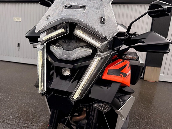 KTM 1390 Super Adventure S EVO Välvårdad/Maxutrustad/Remus/1Ägare/400Mil/Momsad 11 of 11