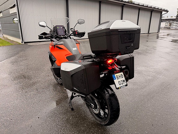 KTM 1390 Super Adventure S EVO Välvårdad/Maxutrustad/Remus/1Ägare/400Mil/Momsad 3 of 11