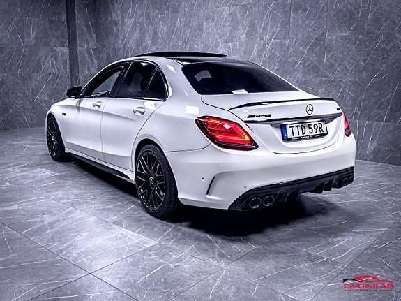 Mercedes-Benz C43 5 of 30