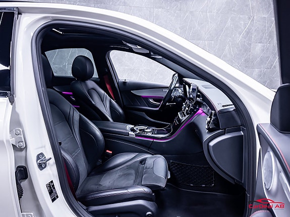 Mercedes-Benz C43 15 of 30