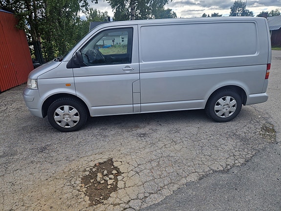 Volkswagen Transporter 7 of 9