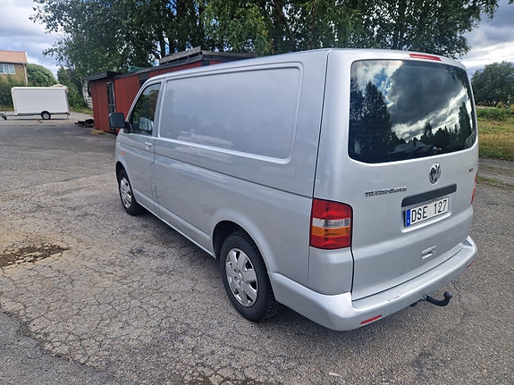 Volkswagen Transporter 6 of 9