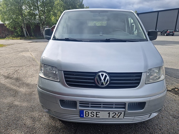 Volkswagen Transporter 3 of 9