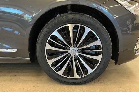 Volvo V90 24 of 29