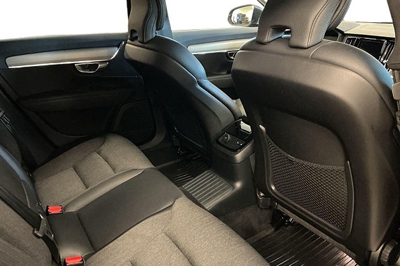 Volvo V90 11 of 29