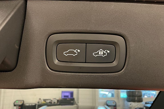 Volvo V90 23 of 29