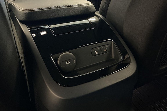 Volvo V90 21 of 29
