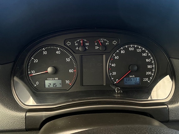 Volkswagen Polo 16 of 18