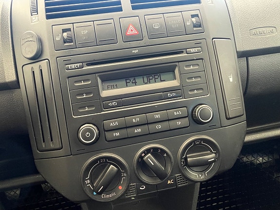 Volkswagen Polo 17 of 18