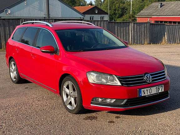 Volkswagen Passat 4 of 13