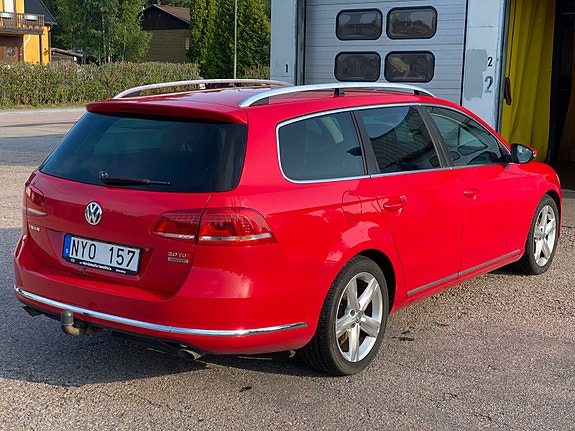Volkswagen Passat 3 of 13