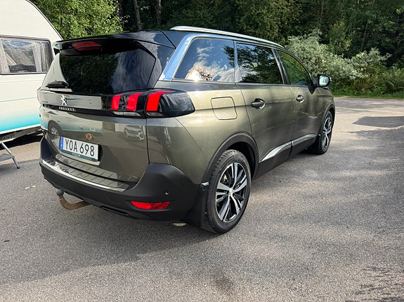 Peugeot 5008 4 of 14