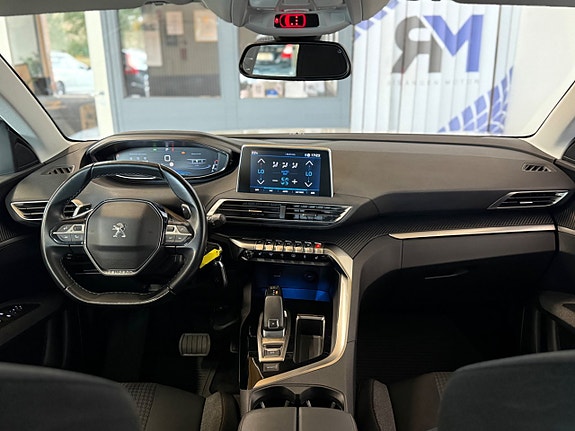 Peugeot 3008 11 of 18