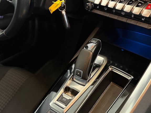 Peugeot 3008 16 of 18